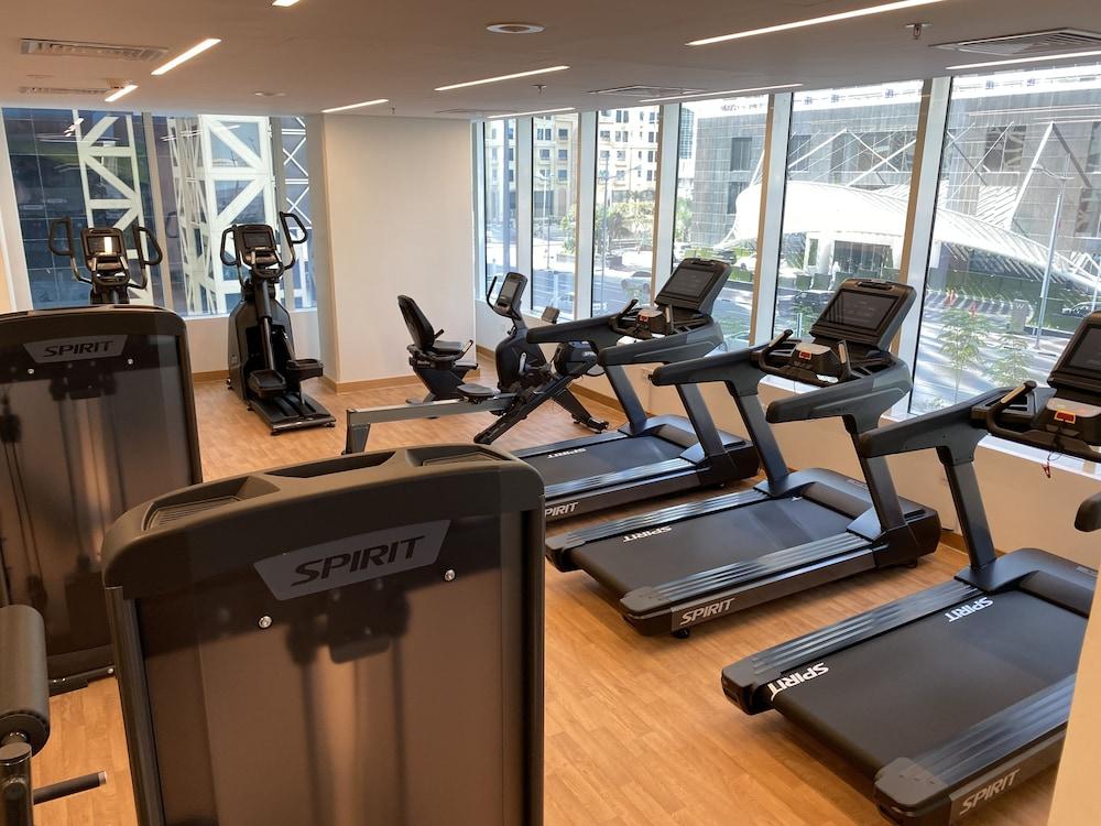 Somerset West Bay Doha Eksteriør billede A gym in a hotel