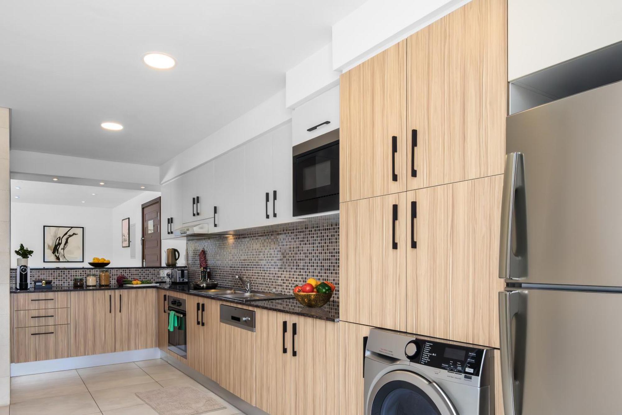 Somerset West Bay Doha Eksteriør billede A kitchen at The Standard East Village